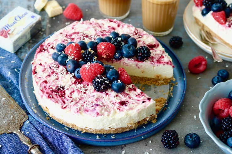 MonChou cheesecake met rood fruit en witte chocolade