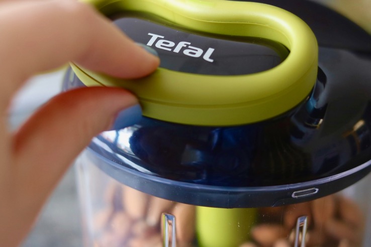 tefal-chopper1-chickslovefood
