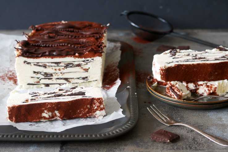 ijstaart-chocolade-zijkant-chickslovefood