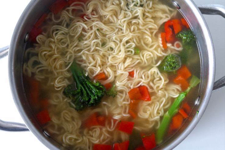 ramen-soep-noedels-paprika-chickslovefood