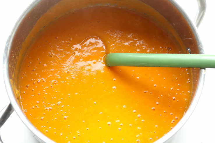 pittige-zoete-aardappel-soep-gepureerd-chickslovefood