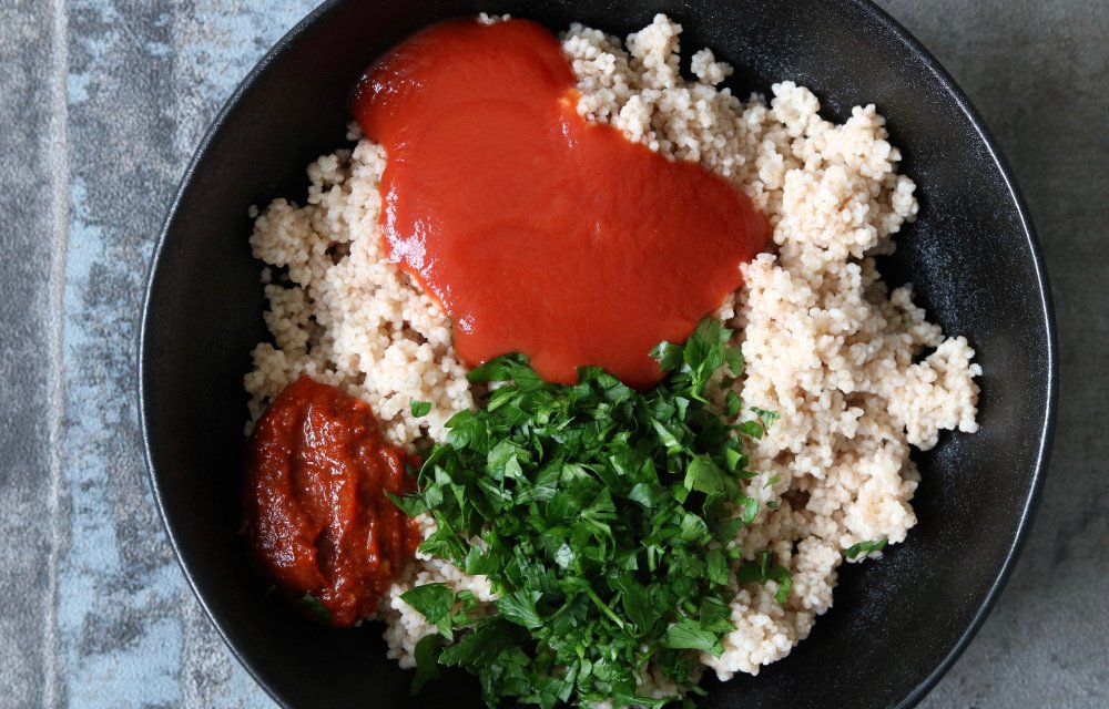 https://staging.chickslovefood.com/app/uploads/2018/09/Tomaten-couscous-chickslovefood.jpg