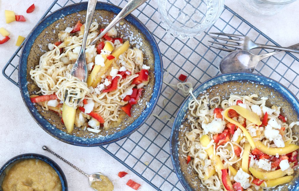 Noedels- met-mango-en-kabeljauw-2-chickslovefood