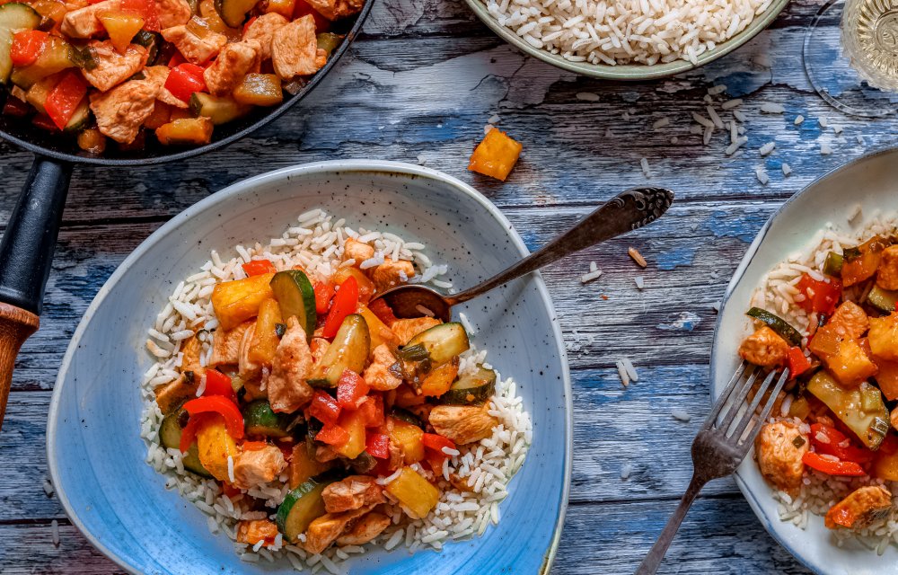 Zoetzure kip met rijst