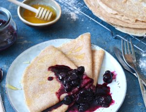 volkoren-flensjes-met-bosbessen-1-chickslovefood