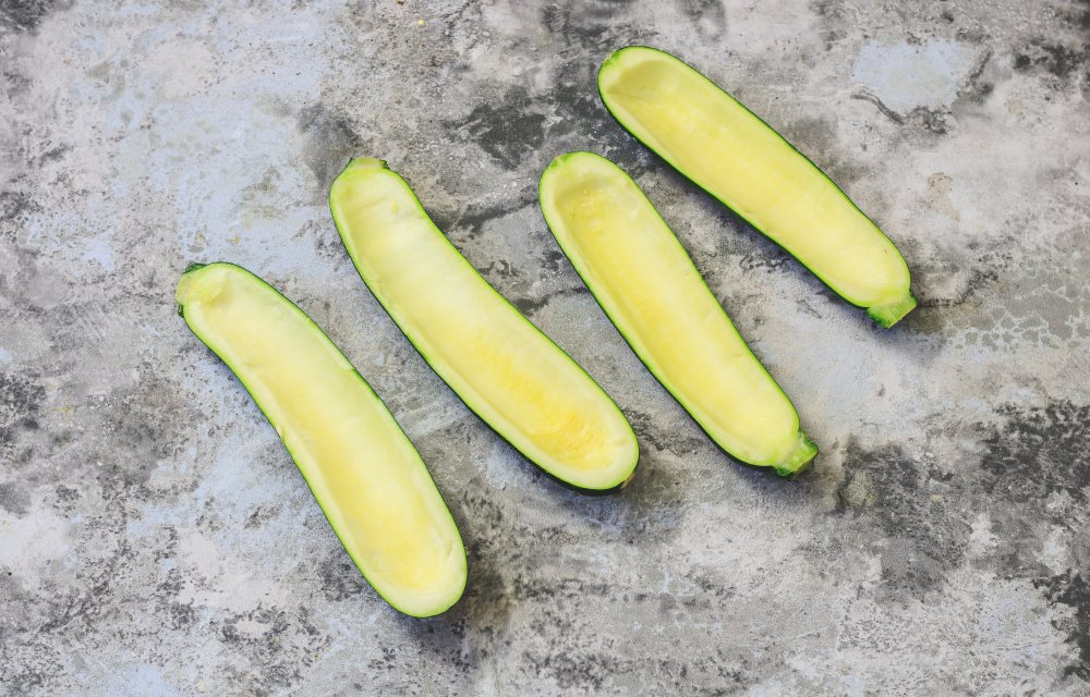 Courgette met gezonde tonijnsalade