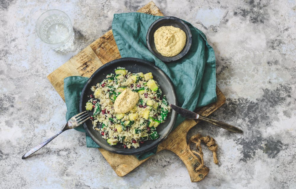 Bloemkoolcouscous met hummus