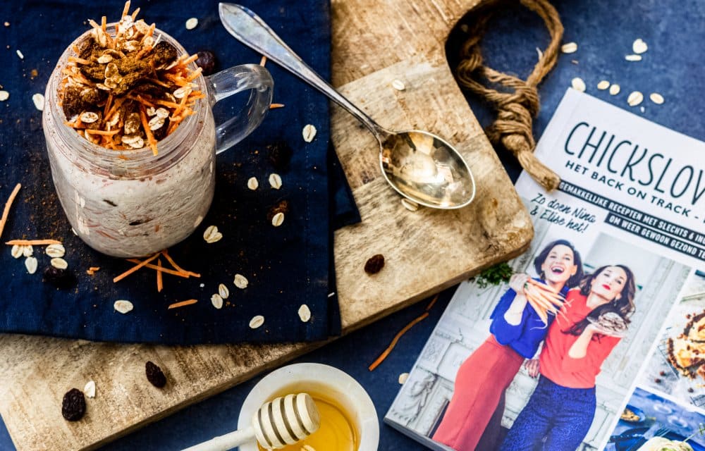 carrot cake overnight oats