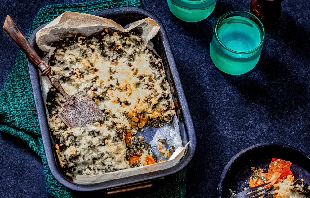 zoete aardappelschotel met boerenkool