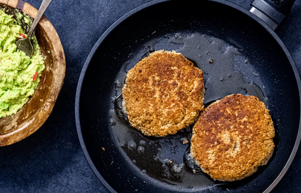 notenburger met avocadospread