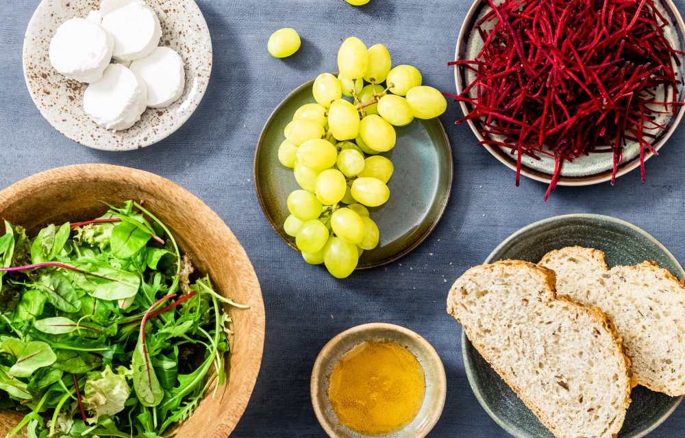 salade met druiven en geitenkaas