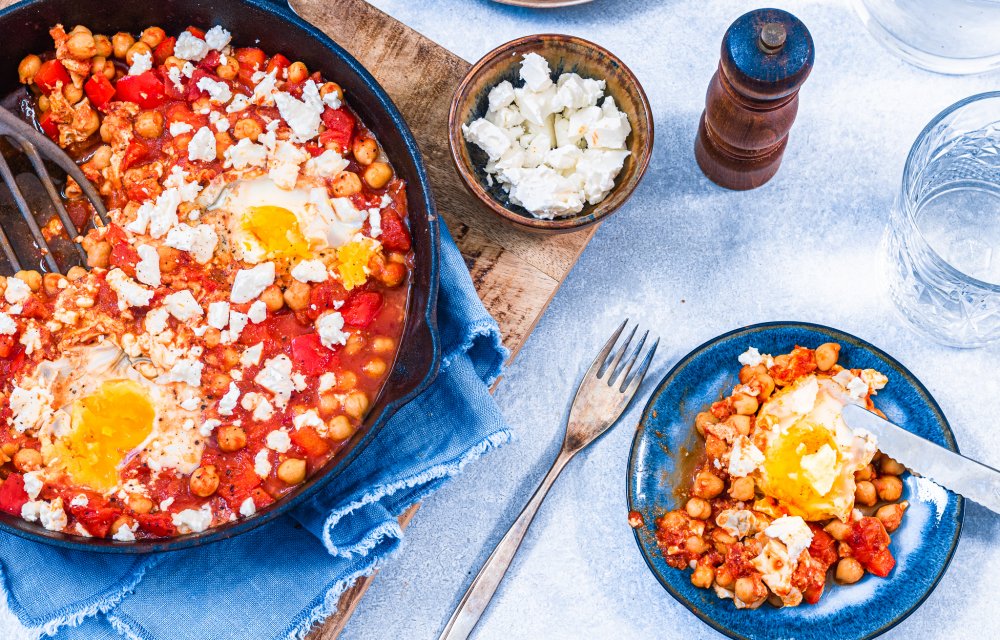Pittige shakshuka met kikkererwten