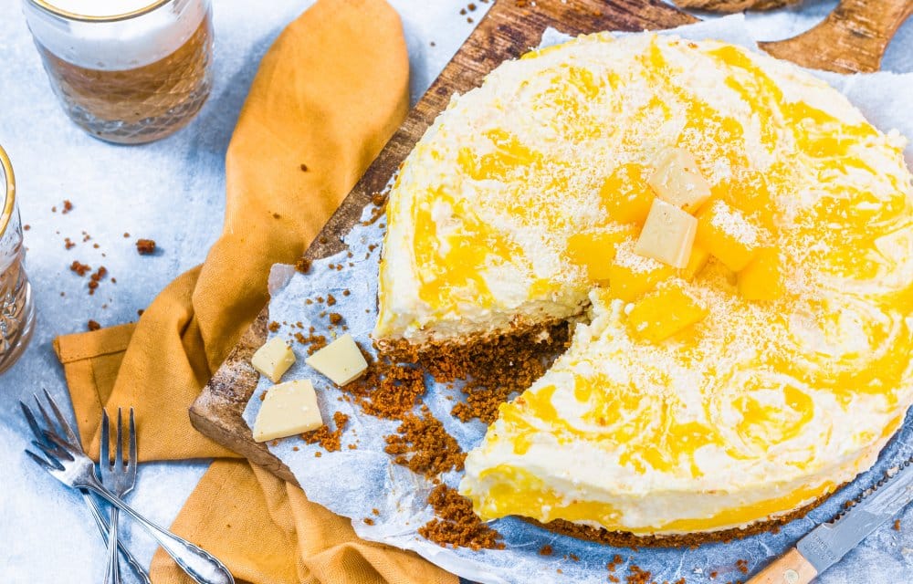 Witte chocolade cheesecake met mango
