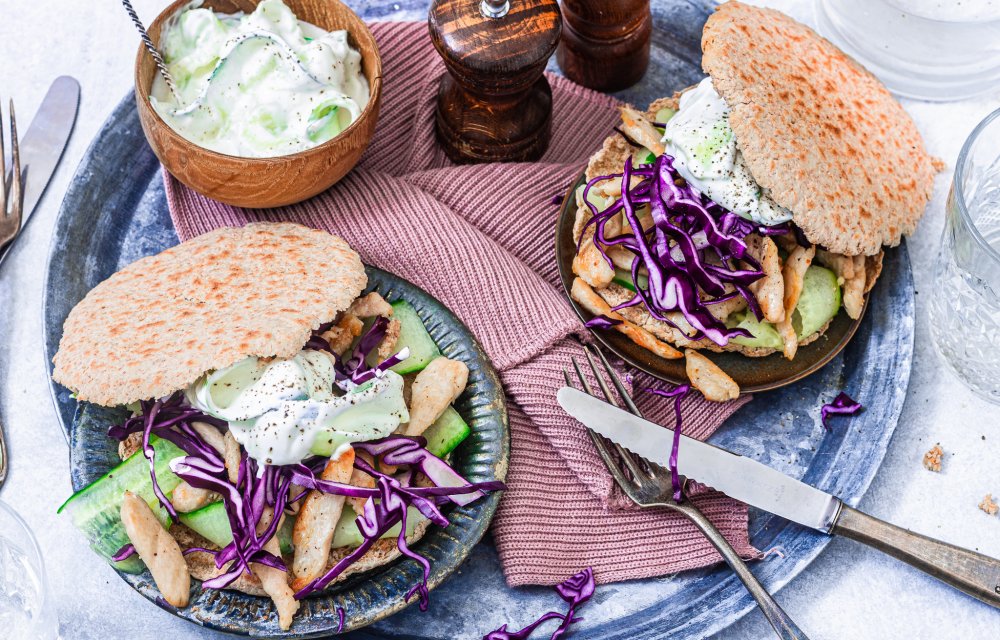 Pita’s met kip epita's met kip en tzatzikin tzatzik