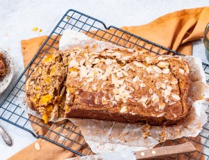 Suikervrije amandel – perzik cake