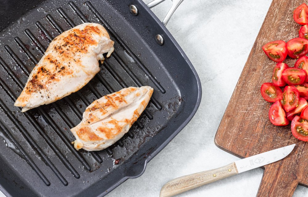 pastasalade met gegrilde kip