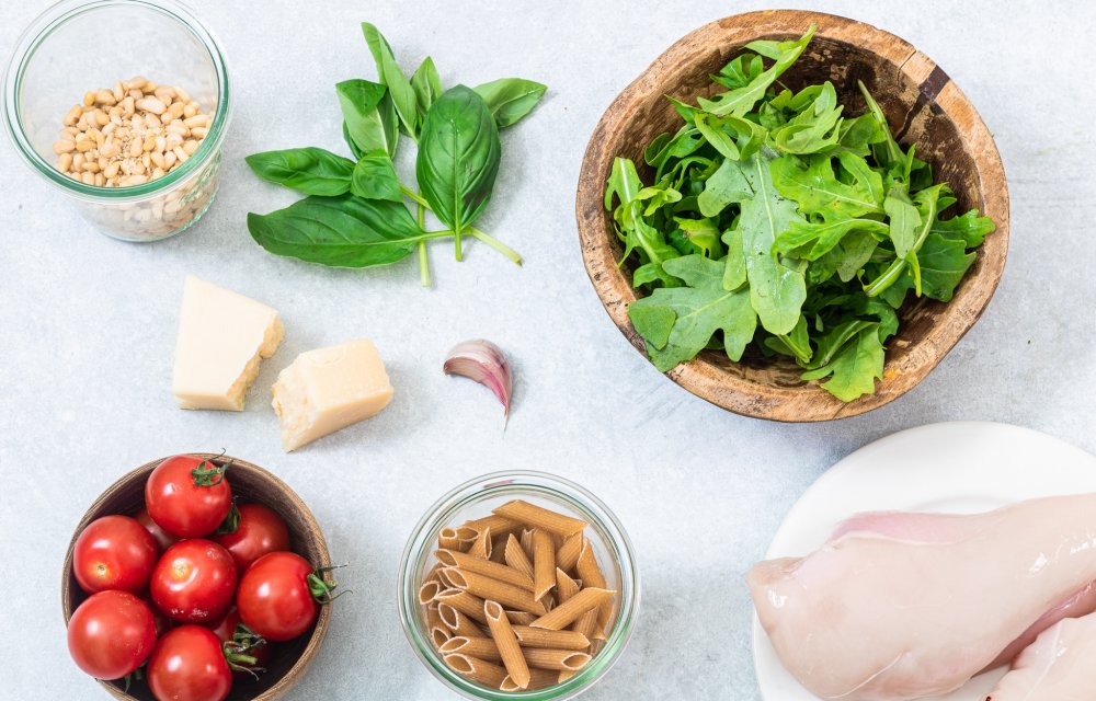 pastasalade met gegrilde kip