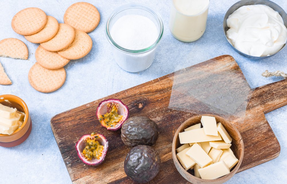 witte chocolade kwarktaart met passievrucht
