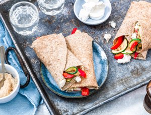 wraps met hummus en gegrilde groenten