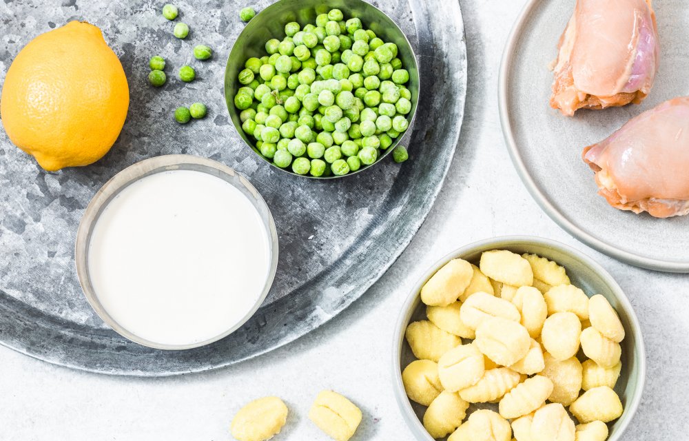 romige gnocchi met doperwten
