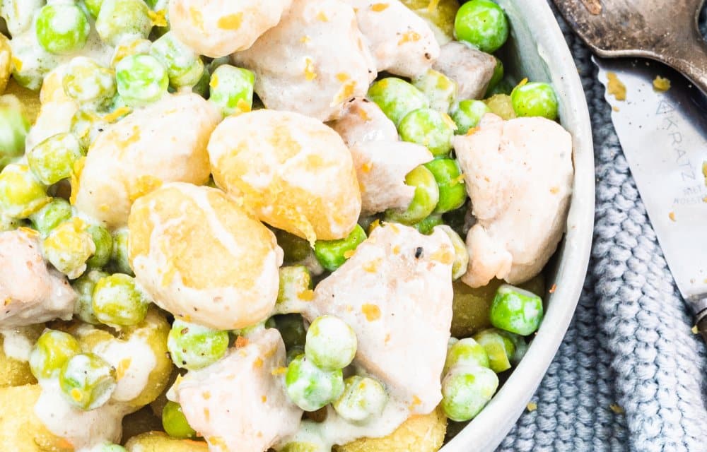 romige gnocchi met doperwten