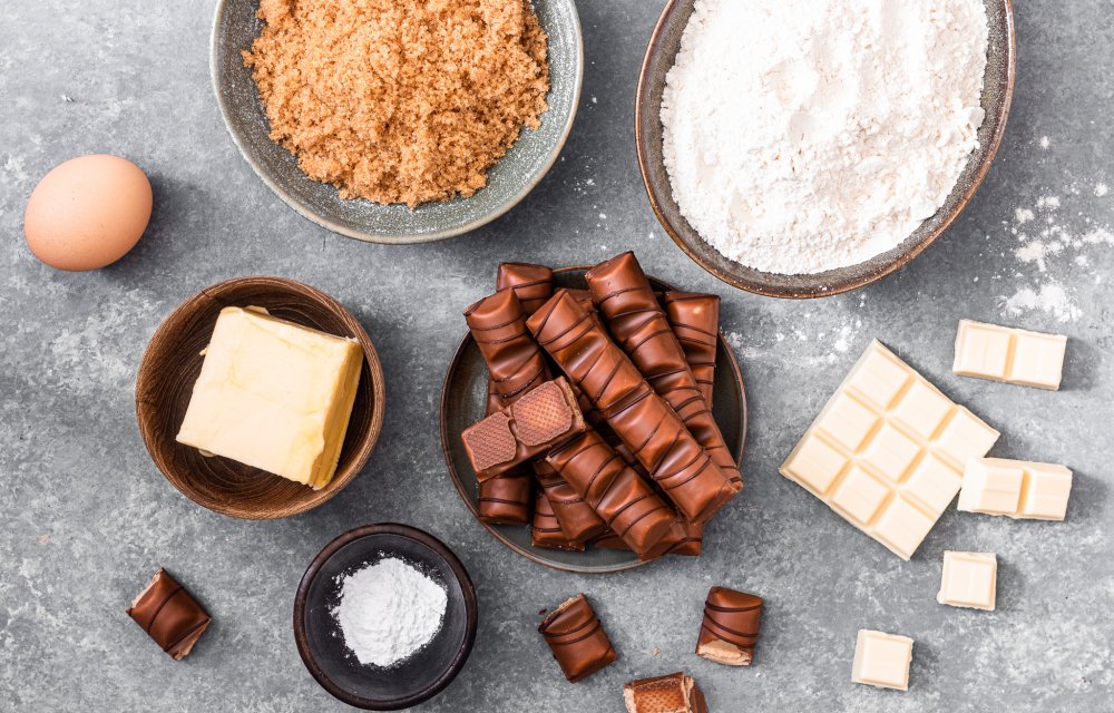 Kinder bueno cookie bars