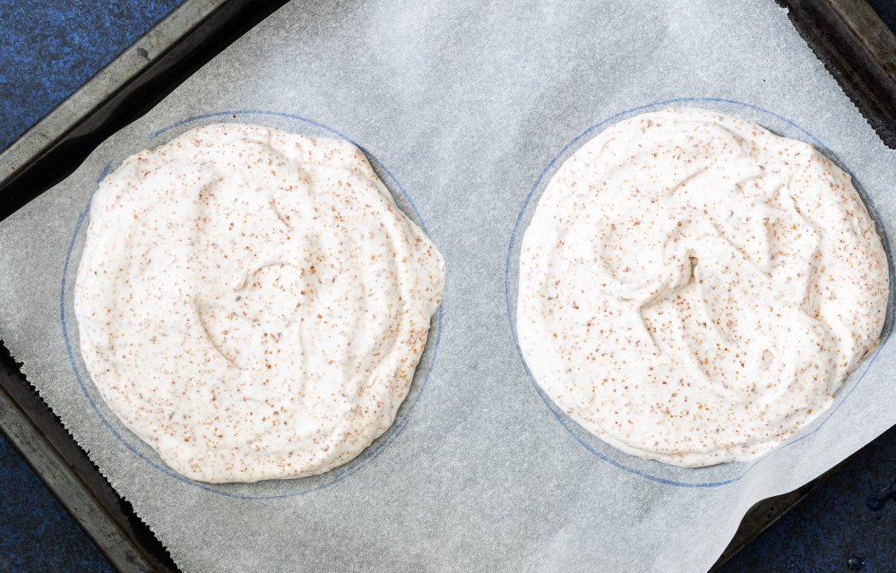 Hazelnootschuimtaart