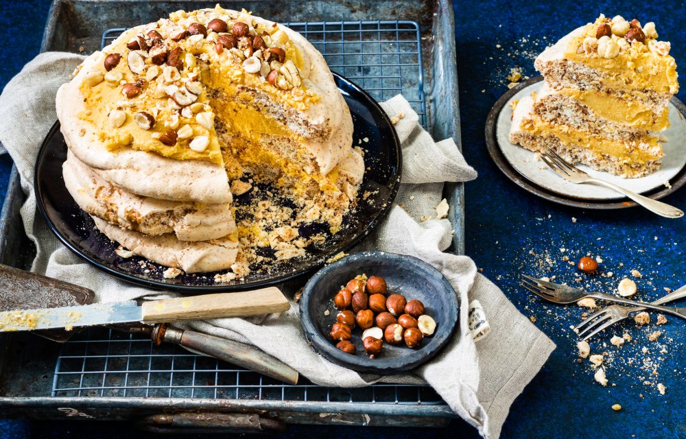 Hazelnootschuimtaart