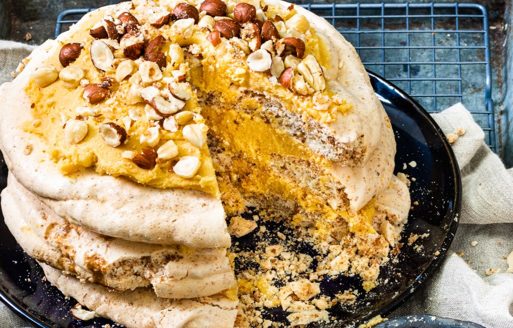 Hazelnootschuimtaart