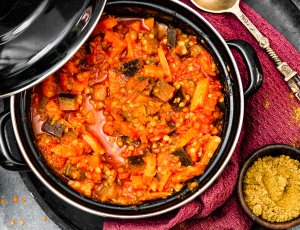 Stoofpot met linzen en zoete aardappel