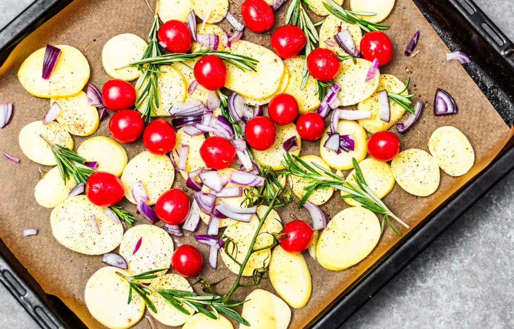 Traybake met chipolataworstjes_