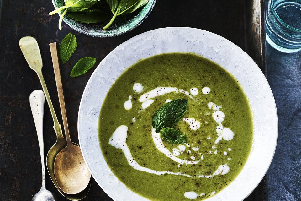 doperwtensoep met Griekse yoghurt