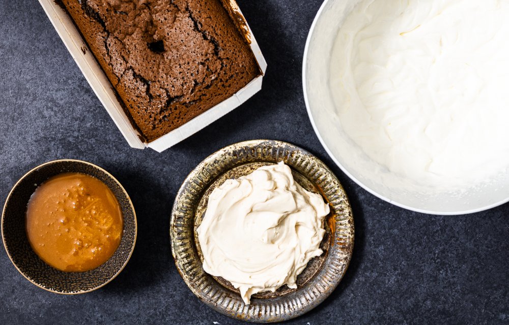 Karamel-zeezout brownie triffle