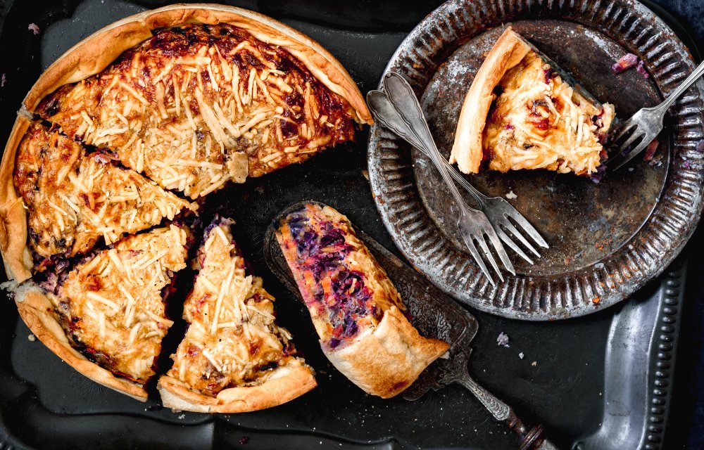 Kleurrijke wortelquiche