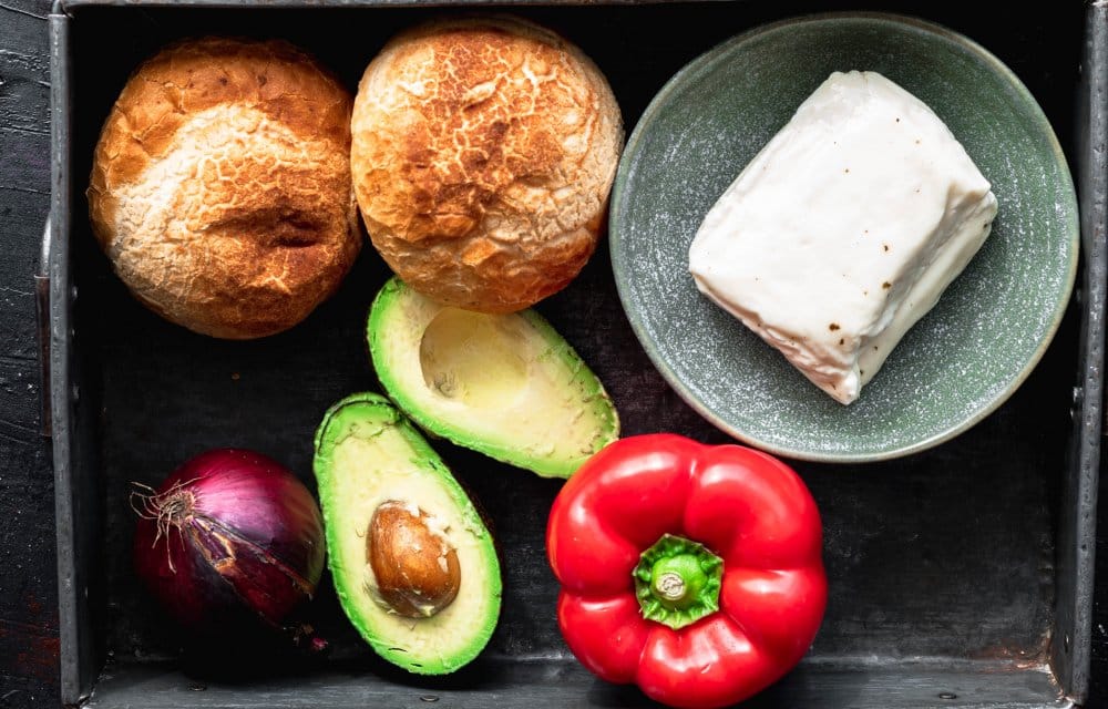 Halloumiburger met avocado ingrediënten