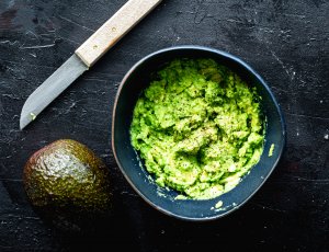 Halloumiburger avocado geprakt