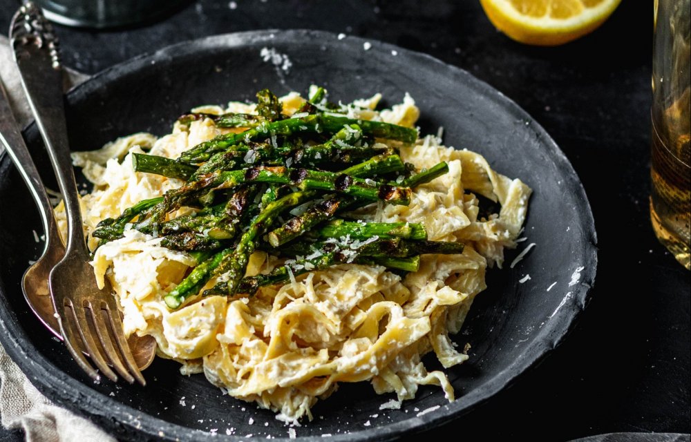 Romige pasta met groene asperges