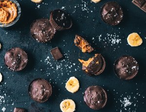 Pindakaascups met banaan