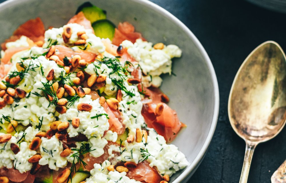 Courgettesalade met gerookte zalm en citroen