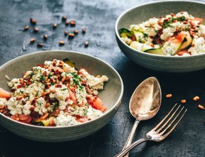 Courgettesalade met gerookte zalm en citroen