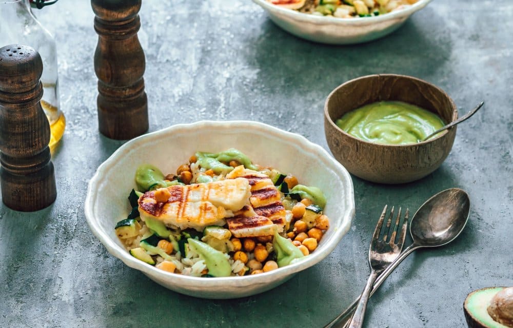 Orzobowl met halloumi