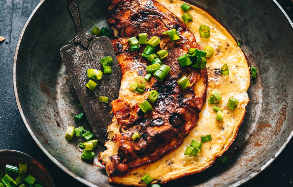 pittige boerenomelet met zoete aardappel