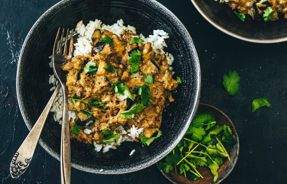 Vegan groene curry met pulled oats