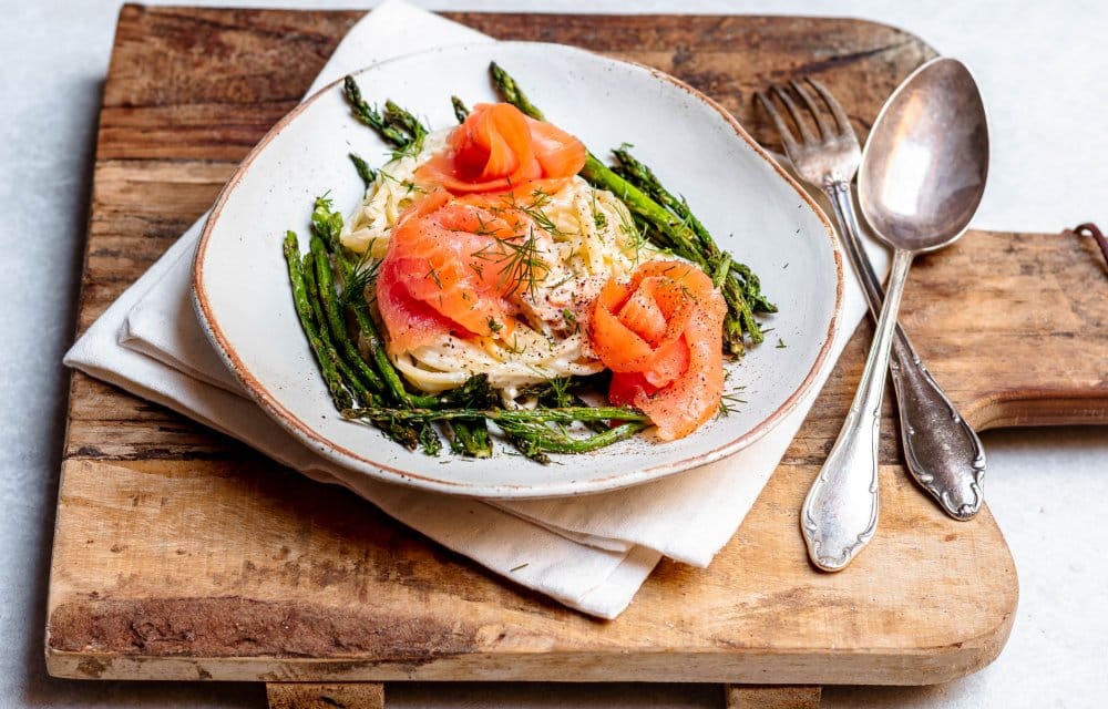 Romige linguine met gerookte zalm