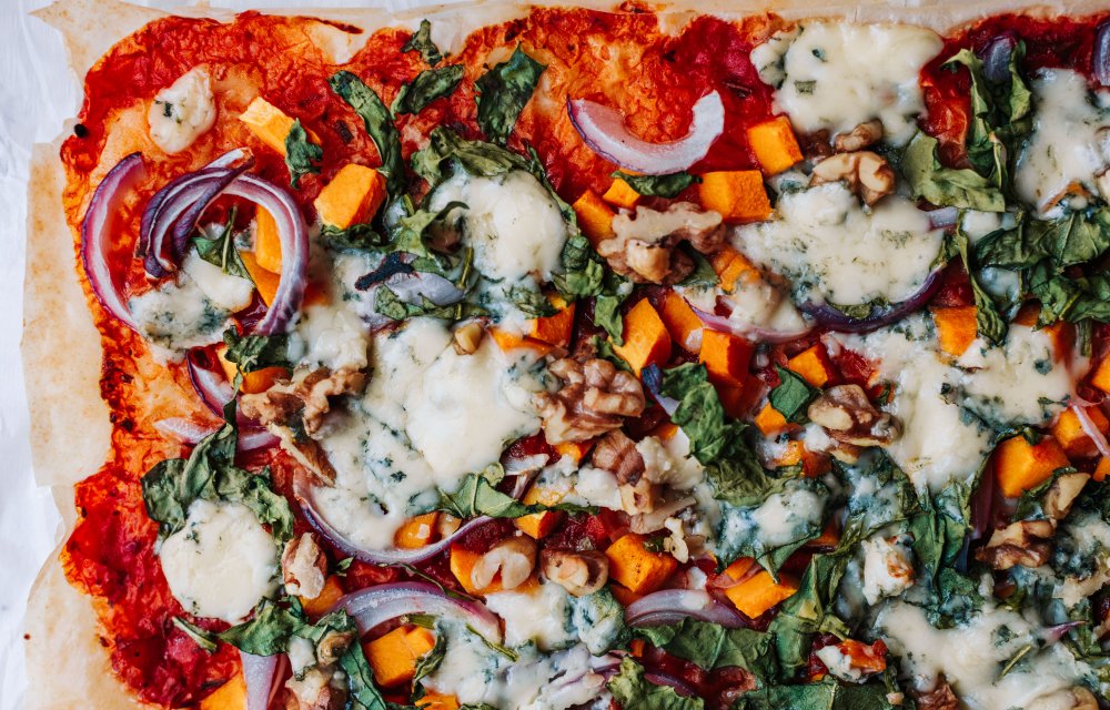 Filodeegpizza met blauwe kaas