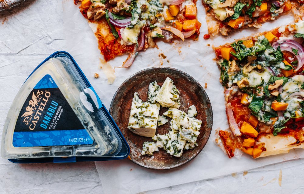 Filodeegpizza met blauwe kaas