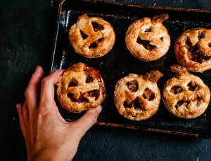 Halloween-appeltaartjes