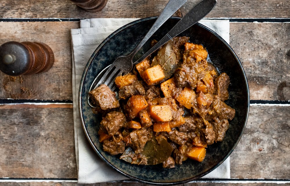 Koolhydraatarme stoofpot met 6 ingrediënten