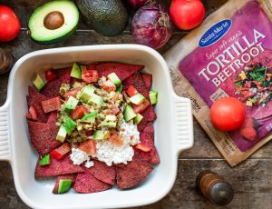 Gezondere schotel met groente tortillachips