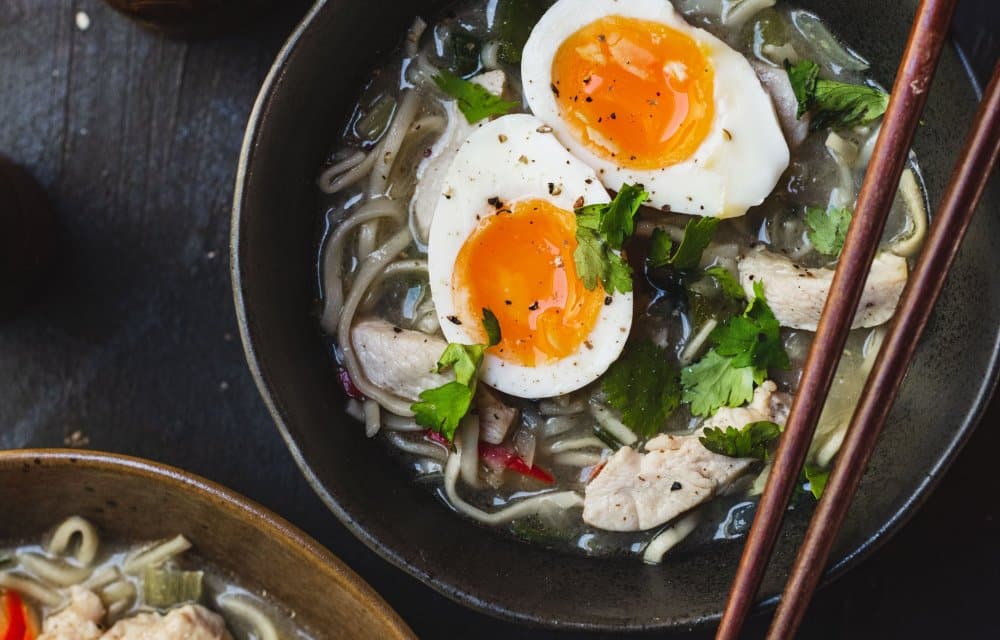 Pittige noedelsoep met 6 ingrediënten